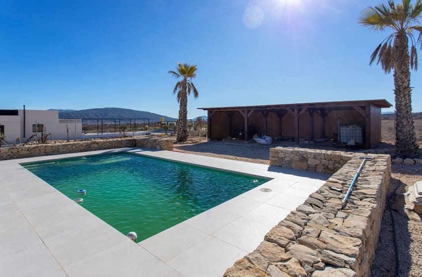 4 bedroom Villa for sale in Pinoso with pool - € 478,000 (Ref: 9601544)