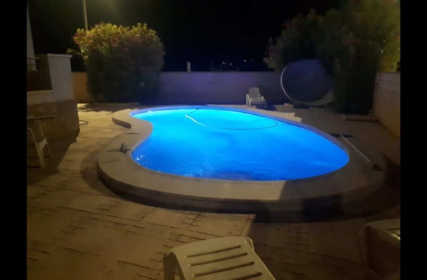 3 slaapkamer Villa te koop in Hondon de las Nieves met zwembad garage - € 260.000 (Ref: 9635141)