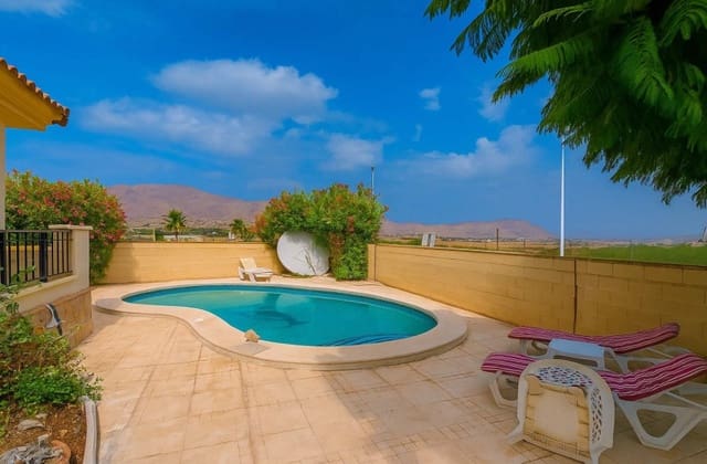 3 slaapkamer Villa te koop in Hondón de las Nieves met zwembad garage - € 260.000 (Ref: 9635141)