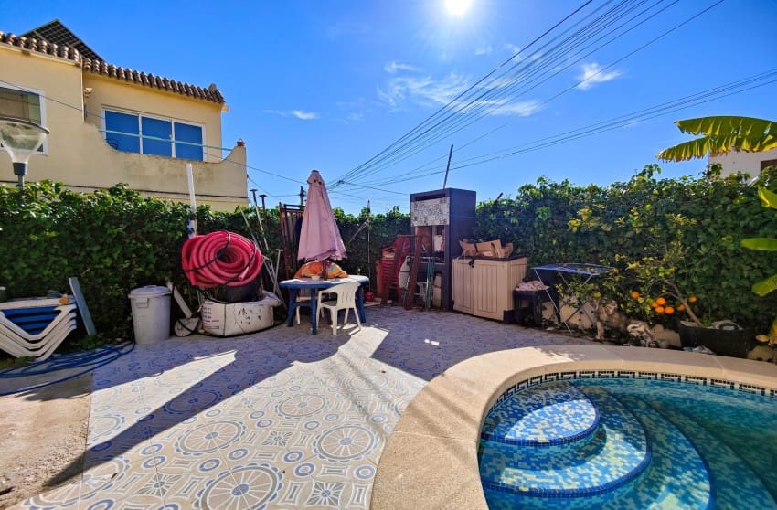 4 slaapkamer Huis te koop in San Miguel de Salinas met zwembad - € 195.995 (Ref: 9645612)