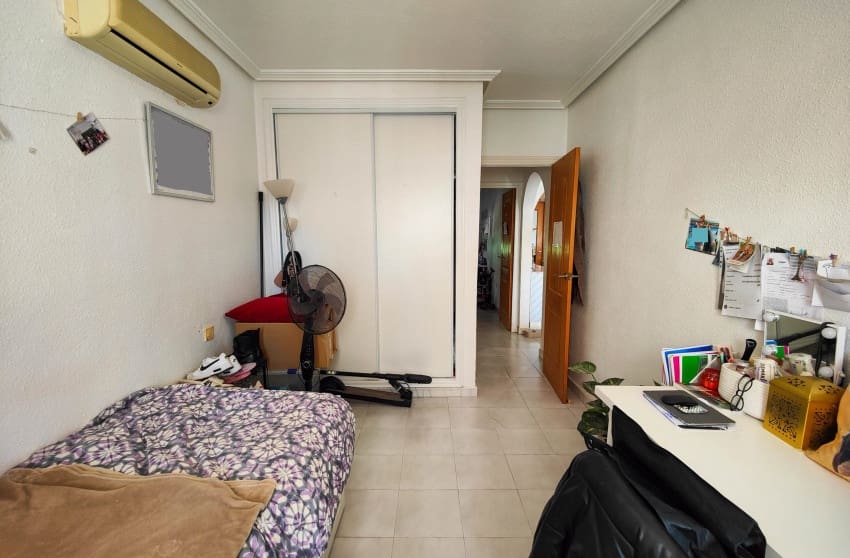 4 slaapkamer Huis te koop in San Miguel de Salinas met zwembad - € 195.995 (Ref: 9645612)