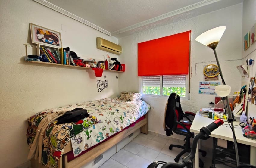 4 slaapkamer Huis te koop in San Miguel de Salinas met zwembad - € 195.995 (Ref: 9645612)