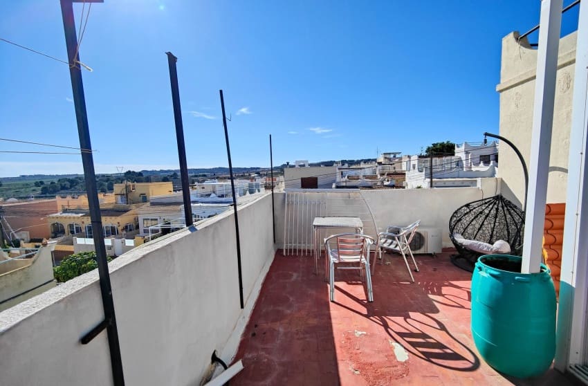 4 slaapkamer Huis te koop in San Miguel de Salinas met zwembad - € 195.995 (Ref: 9645612)