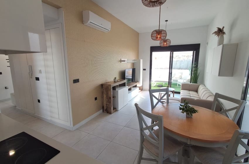 3 bedroom Villa for sale in Cabo Roig with pool - € 360,000 (Ref: 9645614)