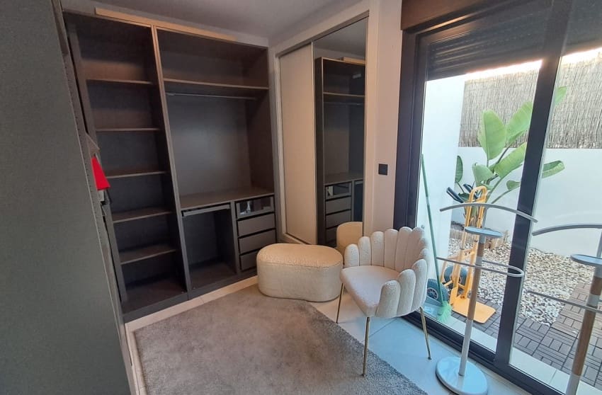 3 bedroom Villa for sale in Cabo Roig with pool - € 360,000 (Ref: 9645614)