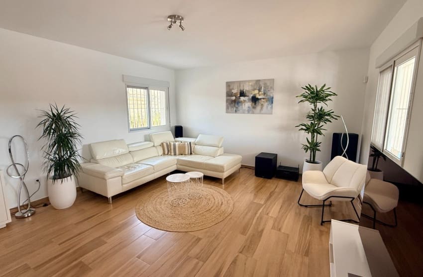 3 bedroom Villa for sale in Macisvenda with pool - € 374,950 (Ref: 9645615)