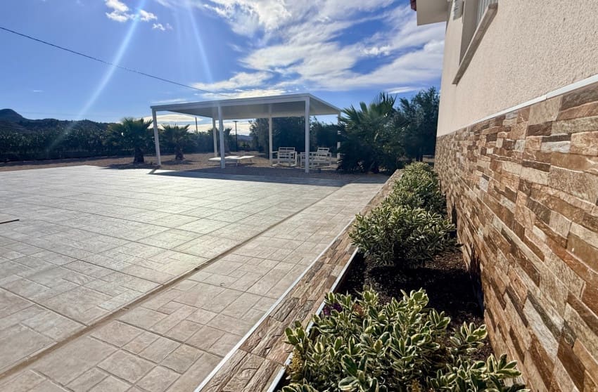 3 bedroom Villa for sale in Macisvenda with pool - € 374,950 (Ref: 9645615)