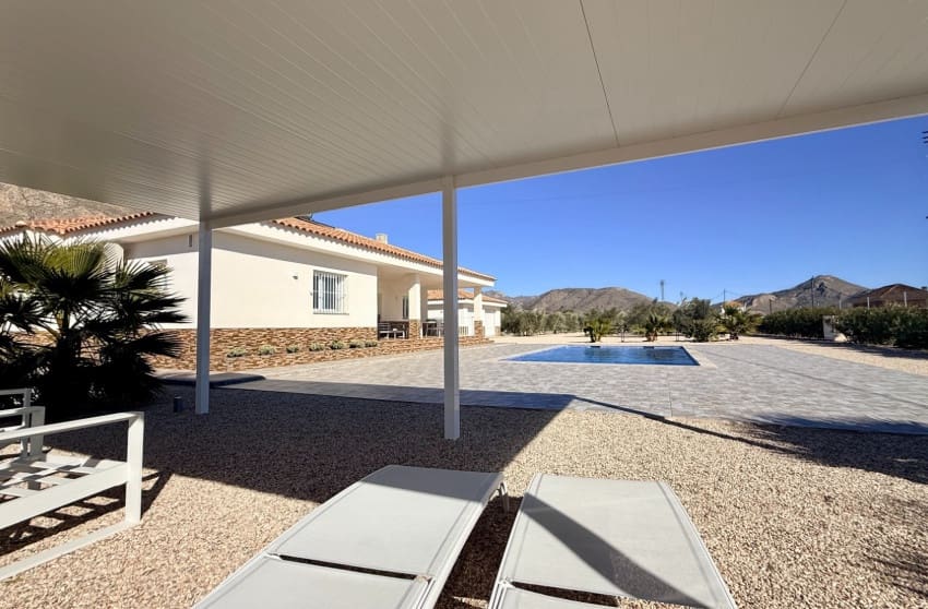 3 bedroom Villa for sale in Macisvenda with pool - € 374,950 (Ref: 9645615)