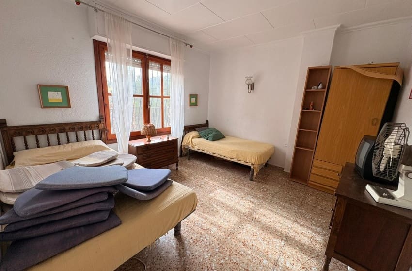 4 sypialnia Willa na sprzedaż w Sax z basenem - 315 000 € (Ref: 9645617)