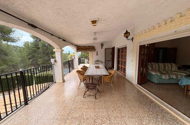 4 sypialnia Willa na sprzedaż w Sax z basenem - 315 000 € (Ref: 9645617)