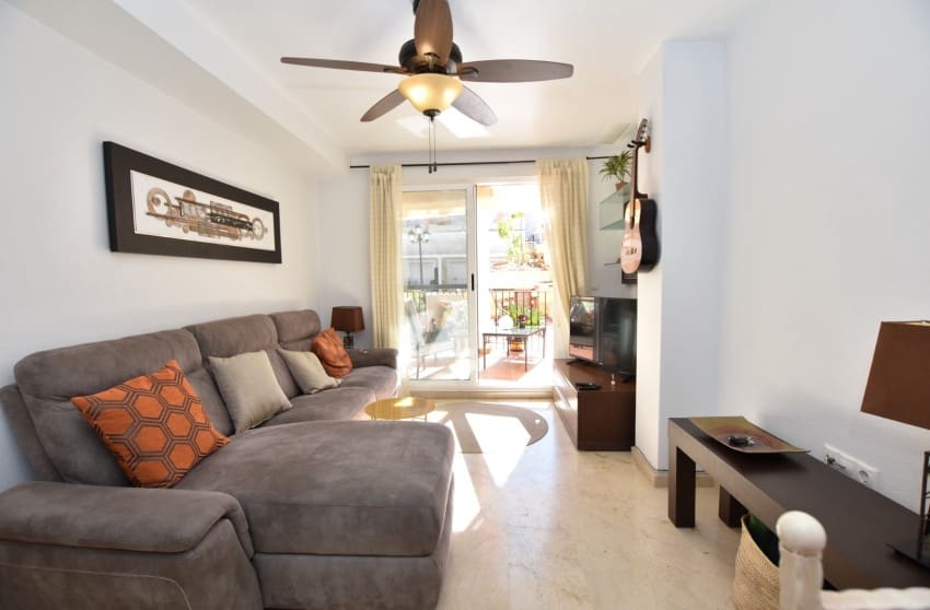 2 slaapkamer Appartement te koop in Algorfa met zwembad - € 139.995 (Ref: 9665683)