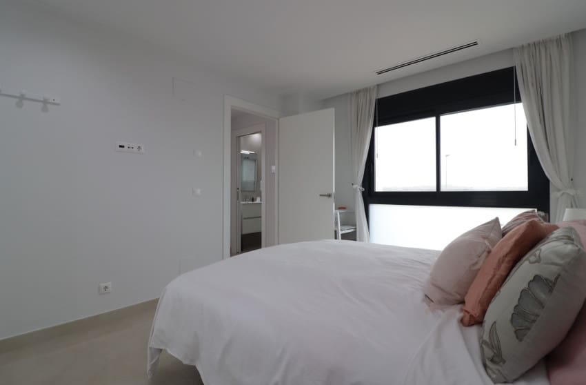 3 quarto Moradia para venda em Benijofar com piscina - 399 950 € (Ref: 9676497)