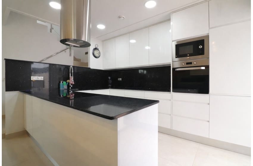 3 quarto Moradia para venda em Benijofar com piscina - 399 950 € (Ref: 9676497)