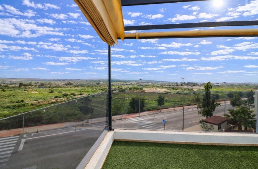 3 quarto Moradia para venda em Benijofar com piscina - 399 950 € (Ref: 9676497)