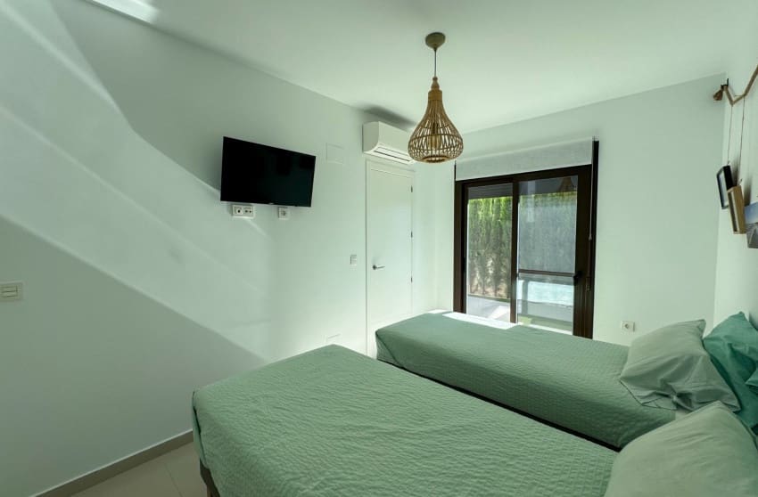 Casa de 2 habitaciones en Algorfa en venta con piscina - 249.500 € (Ref: 9676498)