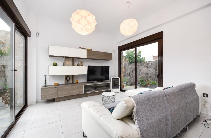 2 slaapkamer Huis te koop in Orihuela Costa met zwembad - € 349.000 (Ref: 9700281)