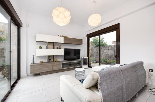 2 slaapkamer Huis te koop in Lomas de Cabo Roig - Los Dolses, Orihuela met zwembad - € 349.000 (Ref: 9700281)