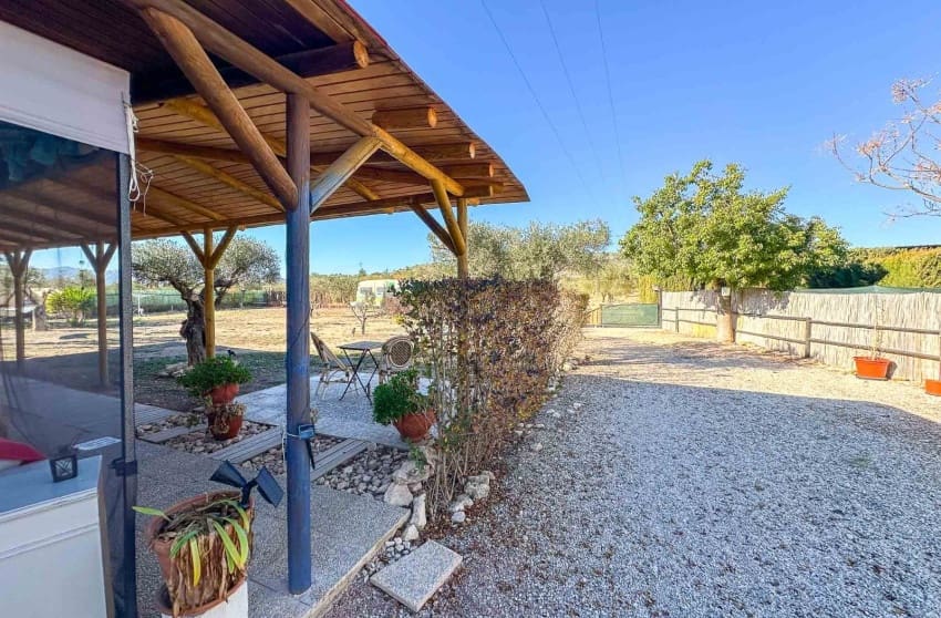 5 bedroom Villa for sale in Sax with pool garage - € 484,950 (Ref: 9700285)