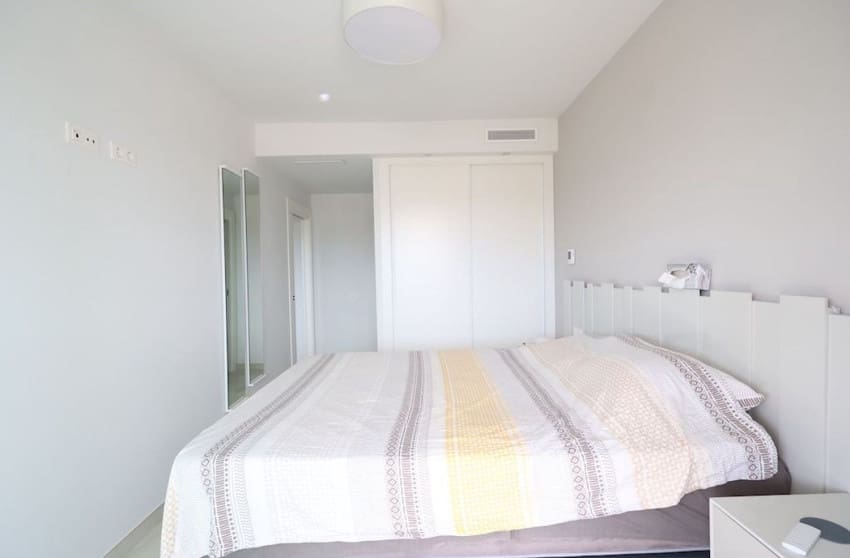 2 soveværelse Lejlighed til salg i Orihuela Costa med swimmingpool - € 269.000 (Ref: 9700289)