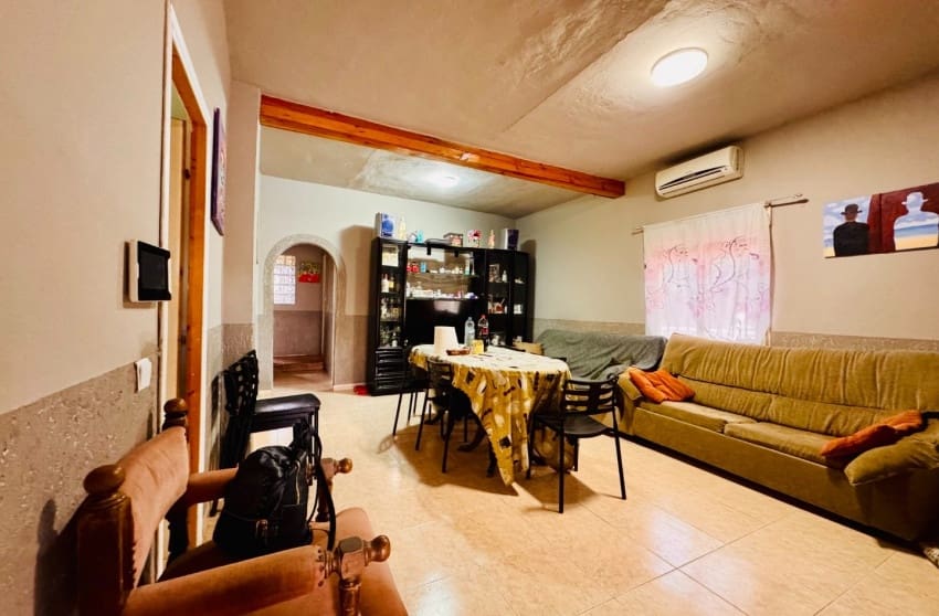 3 bedroom Villa for sale in Monovar / Monover with pool - € 185,000 (Ref: 9700290)