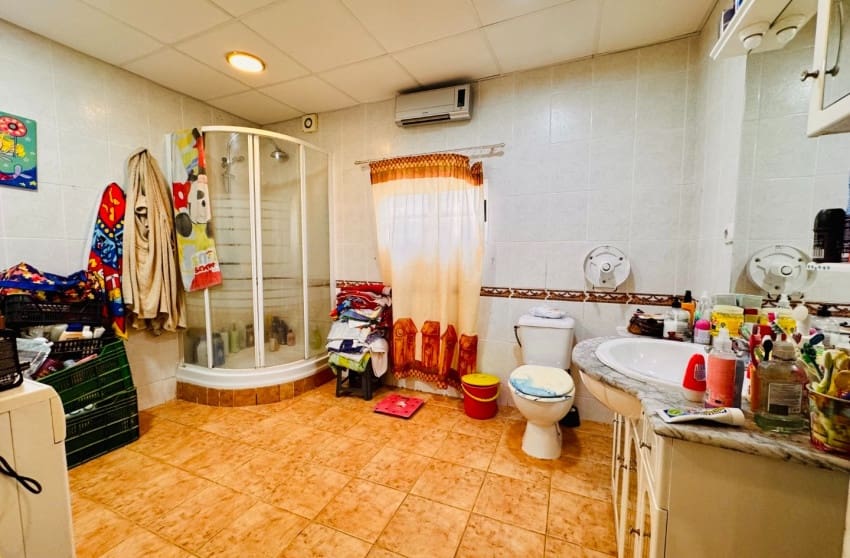 3 bedroom Villa for sale in Monovar / Monover with pool - € 185,000 (Ref: 9700290)