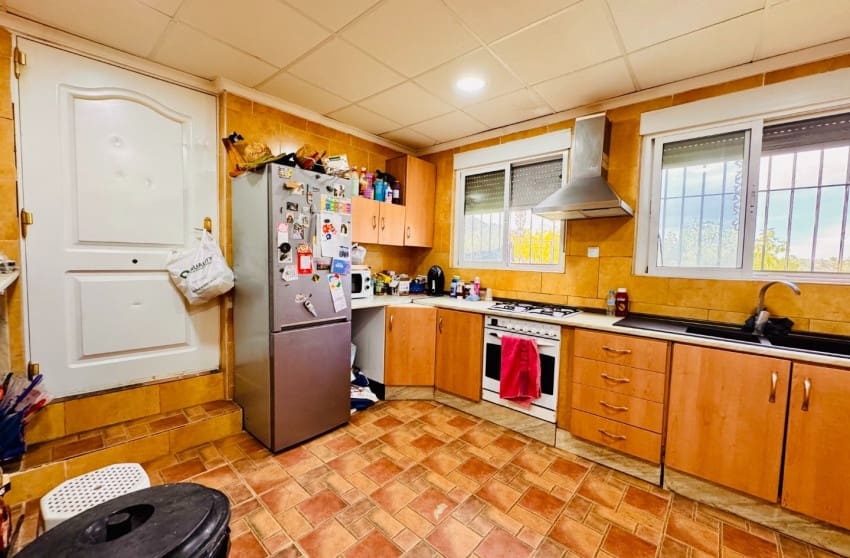 3 bedroom Villa for sale in Monovar / Monover with pool - € 185,000 (Ref: 9700290)