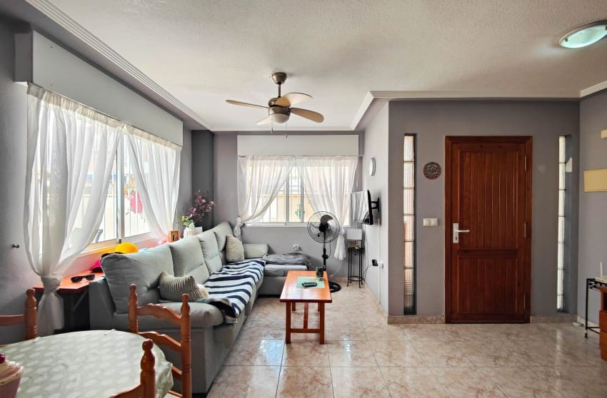 3 soverom Hus til salgs i Los Altos med svømmebasseng - € 210 000 (Ref: 9700292)