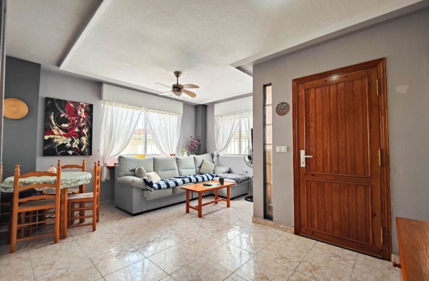 3 soverom Hus til salgs i Los Altos med svømmebasseng - € 210 000 (Ref: 9700292)