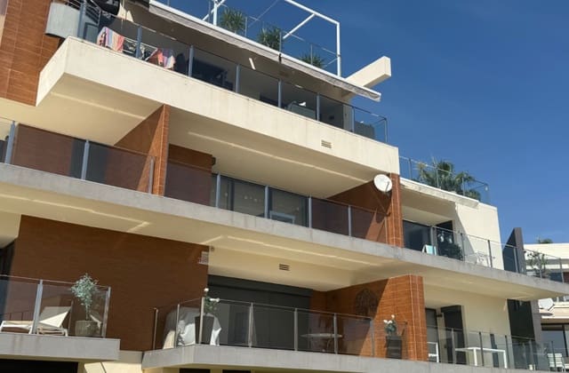 2 slaapkamer Appartement te koop in Villamartin, Orihuela met zwembad - € 235.000 (Ref: 9700296)