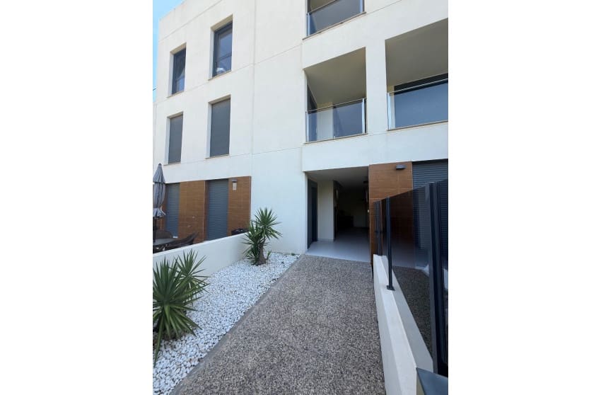 2 bedroom Apartment for sale in Villamartin with pool - € 235,000 (Ref: 9700296)