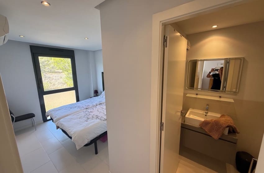 2 bedroom Apartment for sale in Villamartin with pool - € 235,000 (Ref: 9700296)