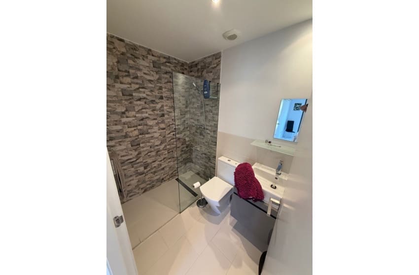 2 bedroom Apartment for sale in Villamartin with pool - € 235,000 (Ref: 9700296)