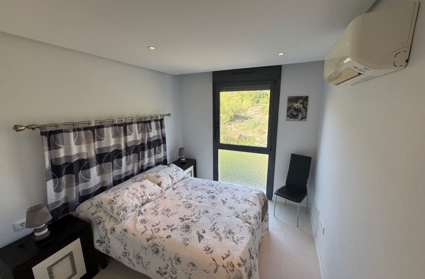 2 bedroom Apartment for sale in Villamartin with pool - € 235,000 (Ref: 9700296)