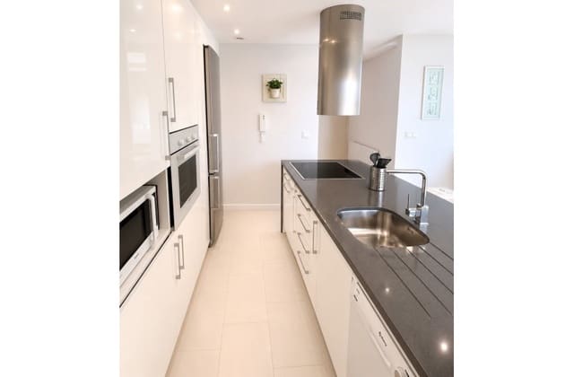 2 soverom Leilighet til salgs i Villamartin, Orihuela med svømmebasseng - € 215 000 (Ref: 9700296)