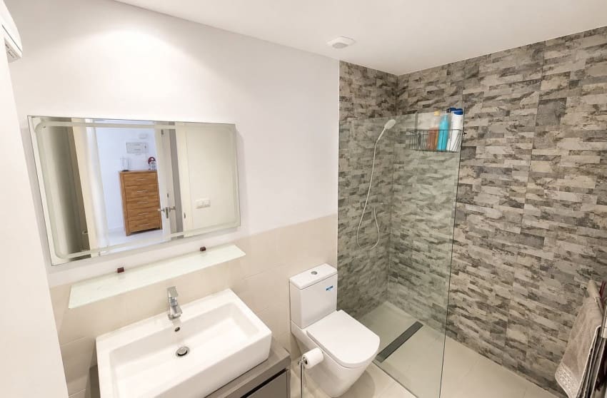 2 soverom Leilighet til salgs i Villamartin med svømmebasseng - € 215 000 (Ref: 9700296)