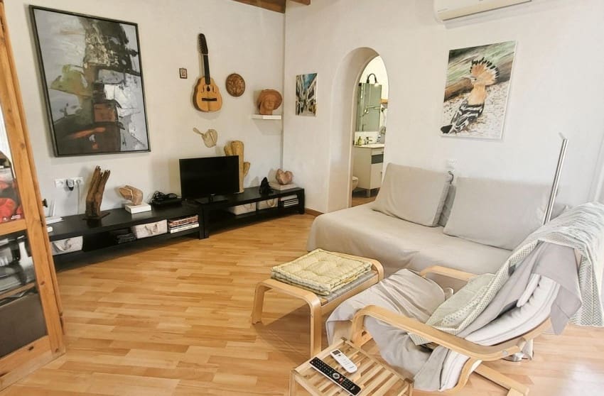 2 soveværelse Villa til salg i La Romana med swimmingpool - € 275.000 (Ref: 9700297)