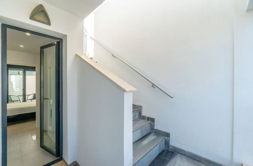 3 sypialnia Dom na sprzedaż w Villamartin z basenem - 325 000 € (Ref: 9709176)