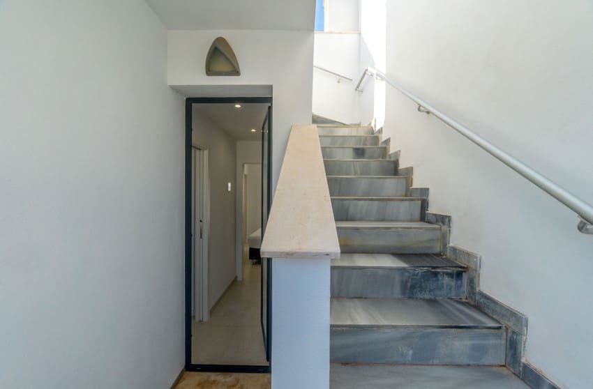 3 sypialnia Dom na sprzedaż w Villamartin z basenem - 325 000 € (Ref: 9709176)