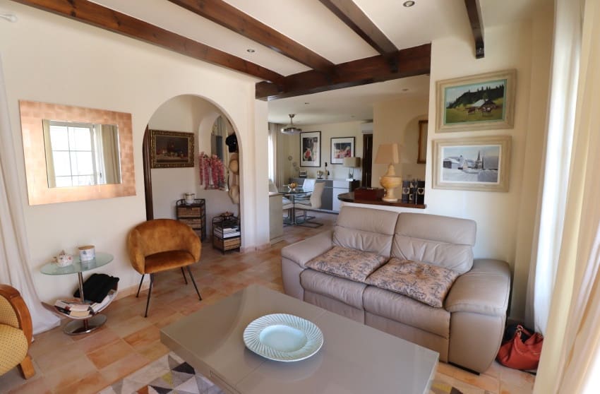 3 bedroom Villa for sale in Fortuna with pool garage - € 269,500 (Ref: 9747281)