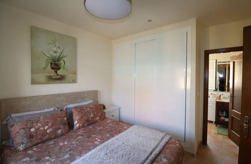 3 bedroom Villa for sale in Fortuna with pool garage - € 269,500 (Ref: 9747281)