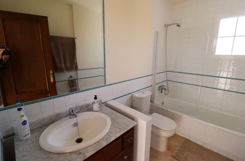 3 bedroom Villa for sale in Fortuna with pool garage - € 269,500 (Ref: 9747281)