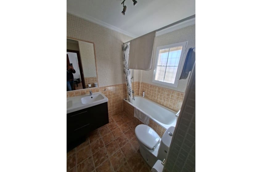 5 quarto Moradia para venda em Fortuna com piscina - 269 500 € (Ref: 9788083)