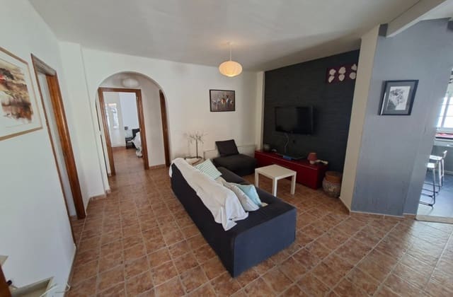 5 quarto Moradia para venda em Fortuna com piscina - 269 500 € (Ref: 9788083)