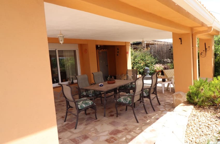 5 sovrum Finca/Hus på landet till salu i La Canalosa med pool garage - 399 500 € (Ref: 9798320)