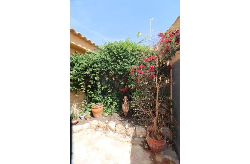 5 sovrum Finca/Hus på landet till salu i La Canalosa med pool garage - 399 500 € (Ref: 9798320)