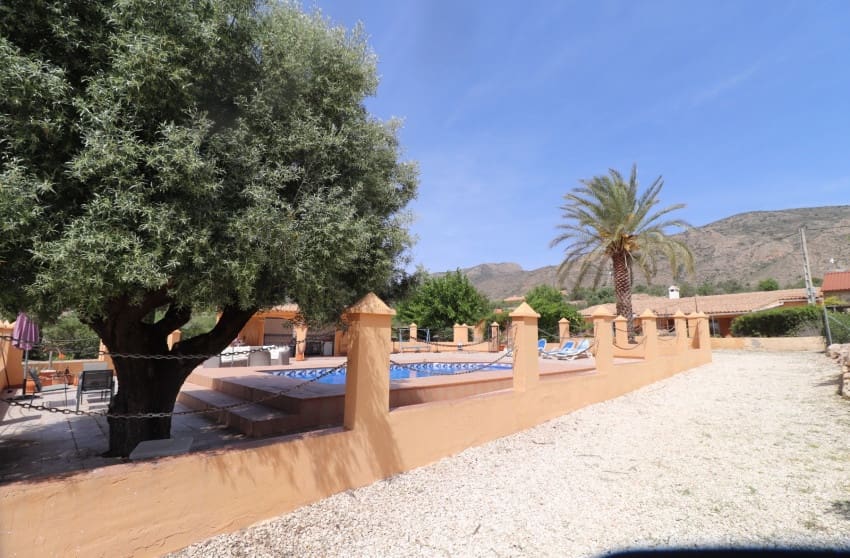 5 sovrum Finca/Hus på landet till salu i La Canalosa med pool garage - 399 500 € (Ref: 9798320)