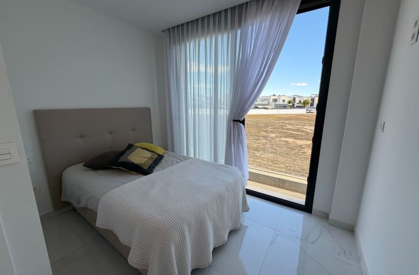 3 bedroom Villa for sale in Ciudad Quesada with pool - € 399,900 (Ref: 9813625)