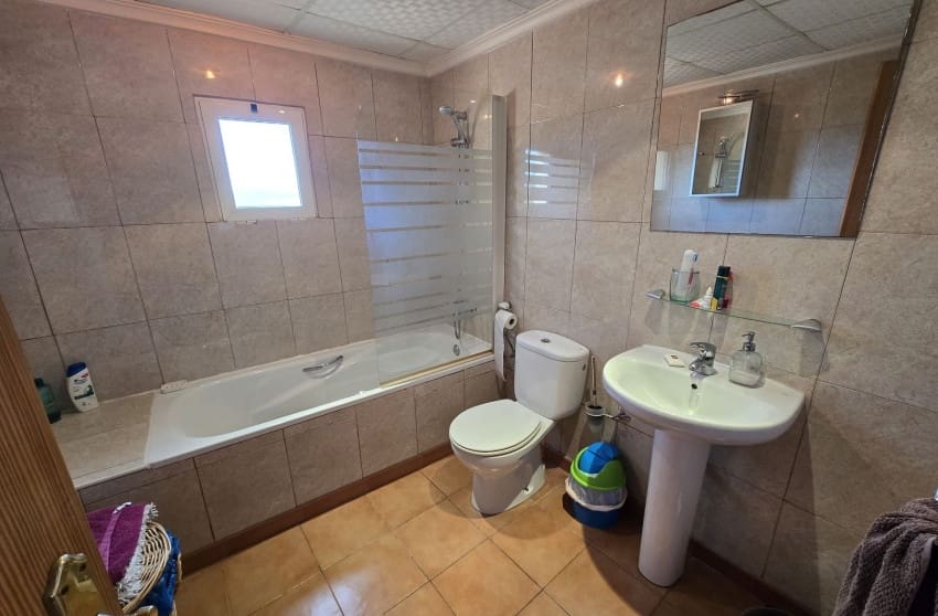 5 soveværelse Villa til salg i Sax med swimmingpool - € 349.950 (Ref: 9813626)