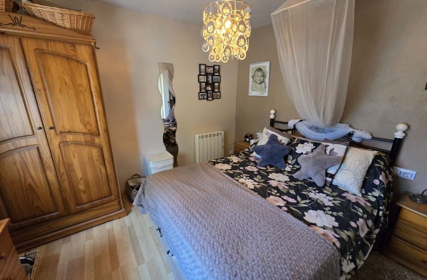 5 soveværelse Villa til salg i Sax med swimmingpool - € 349.950 (Ref: 9813626)