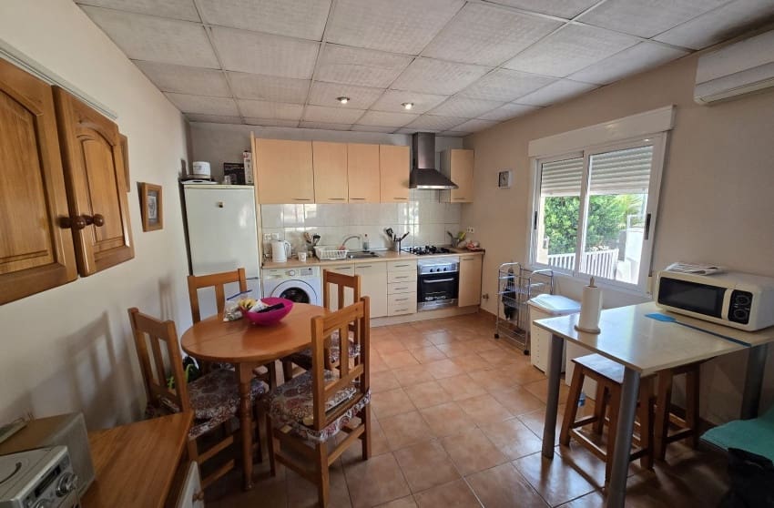 5 soveværelse Villa til salg i Sax med swimmingpool - € 349.950 (Ref: 9813626)